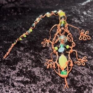 “Verdant Guardian” — Hand Woven Wire Spirit Totem